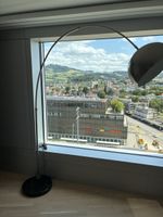 Bogenlampe Metall Marmor-Fuss elegant modern ein Hingucker