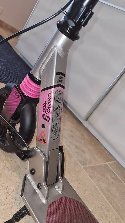 Kickboard: Trotinette Oxelo mid9 – Usato da grandson venduto da bbduvoisin 1