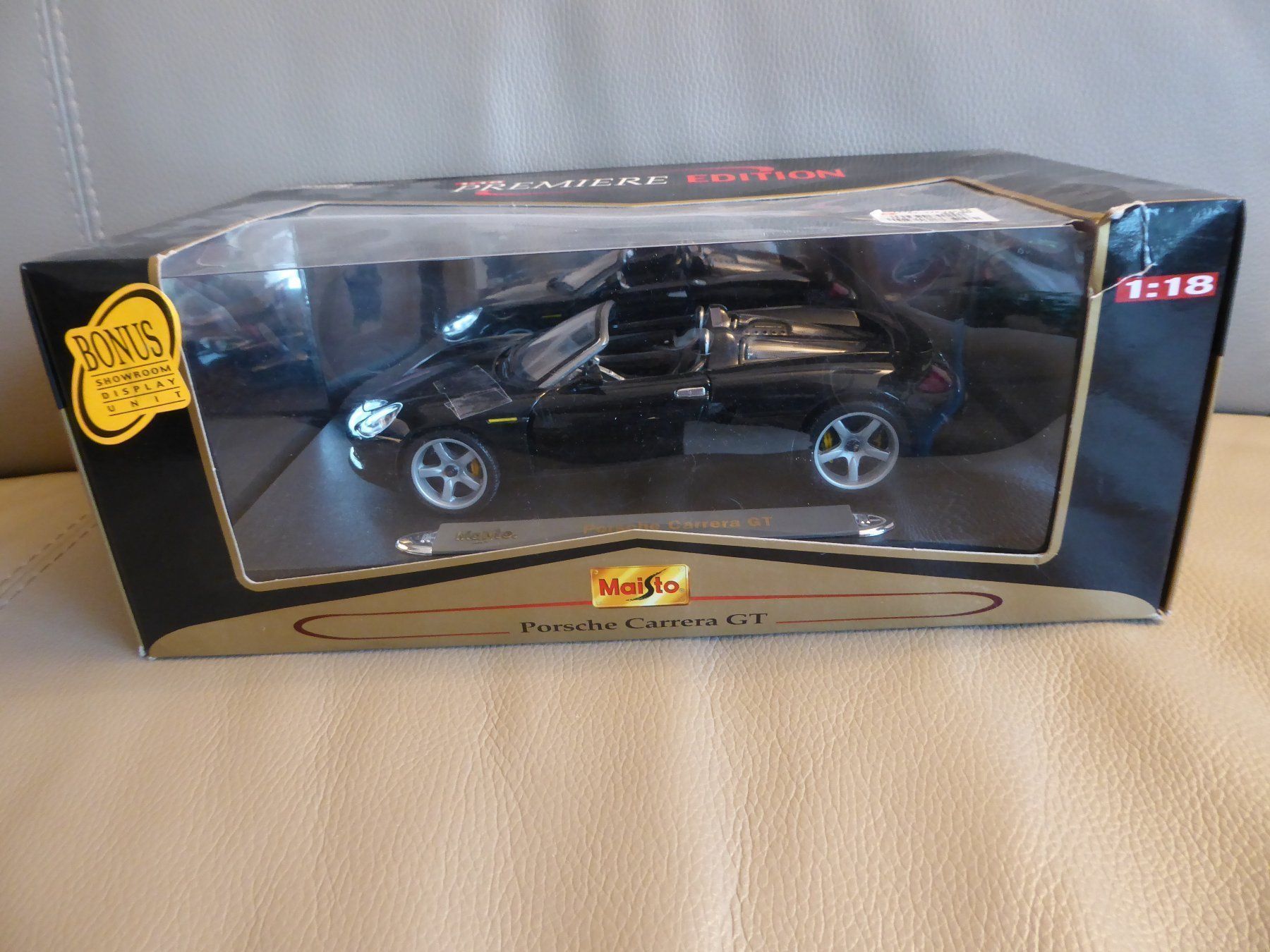 Porsche Modellautos: Porsche Carrera GT 1:18 – Neu (gemäss Beschreibung) aus Hettlingen von Zambole 9
