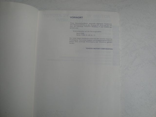 Libri: Toyota Werkstatthandbuch Dez. 1982 – Usato da Zollikerberg venduto da Kui 1