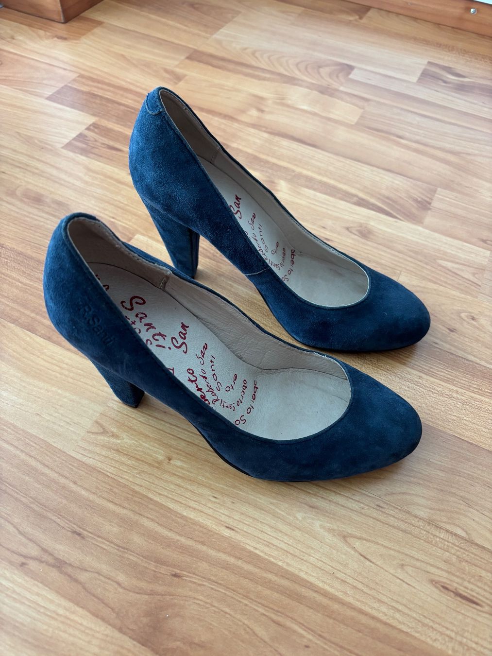 Chaussures femmes: Pumps ungetragen 38 – D'occasion à Frauenfeld par Sementissa
