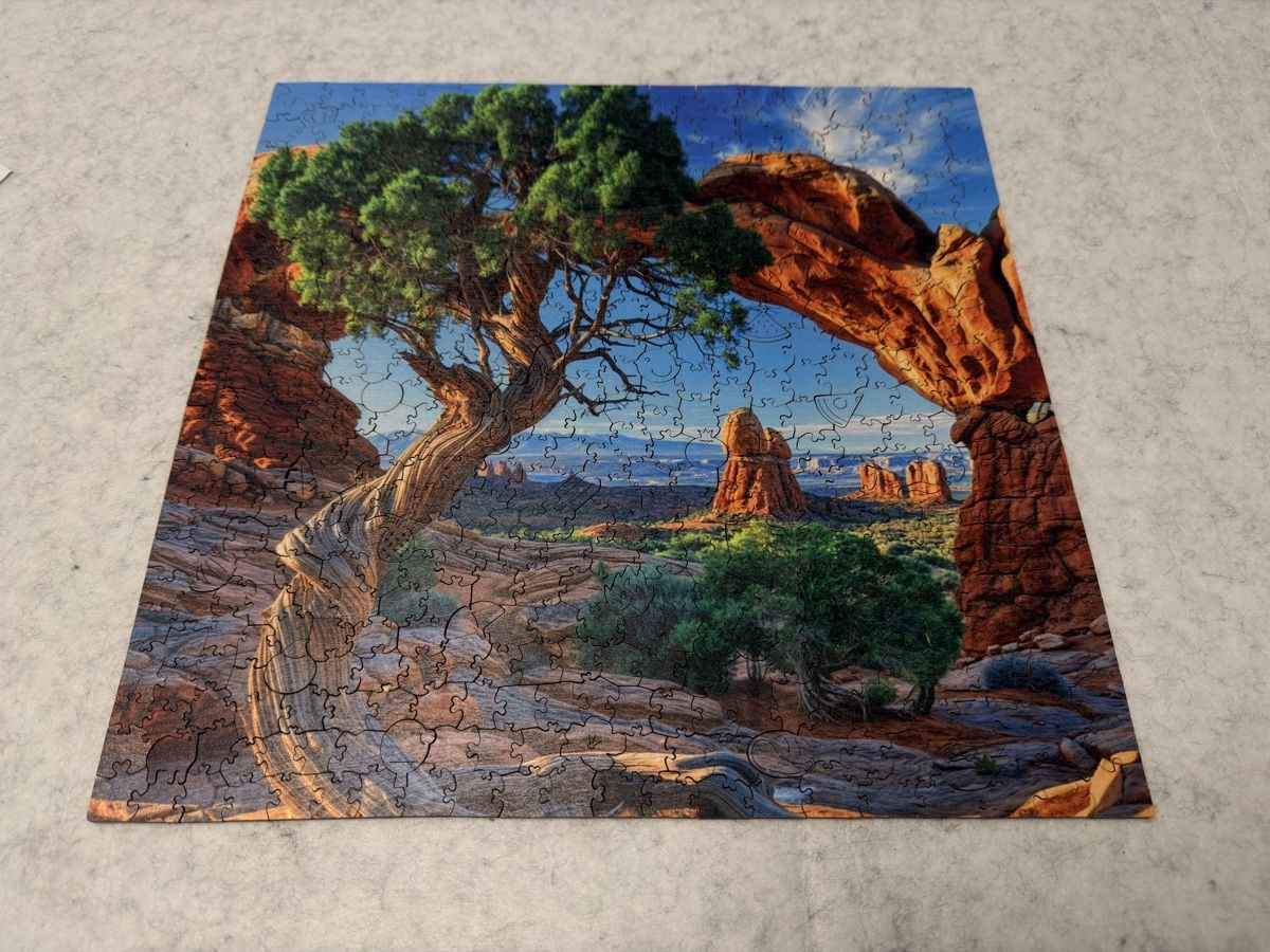 Puzzle: Puzzle en bois – Nuovo (secondo la descrizione) da Sion venduto da marcio.ferreira