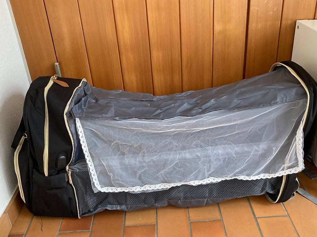 Borse & Zaini: Wickelrucksack mit integriertem Reisebett – Usato da Möriken AG venduto da spending_spree86 3