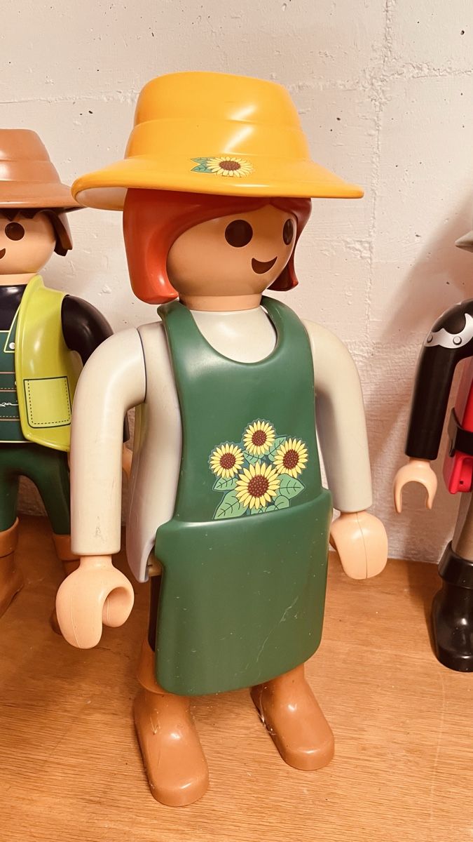 Statuette: Grosse Playmobil Figuren – Usato da Pfäffikon SZ venduto da wino1 4