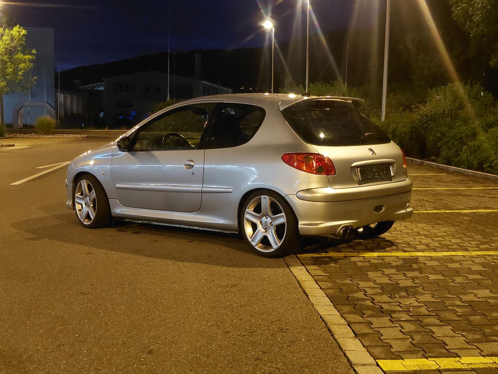 Peugeot Automobili: Peugeot 206 RC – Usato da Menziken venduto da Ziolkowski 4
