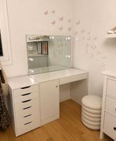 Schminktisch Weiss mit Spiegel und Schubladen gute Zustand