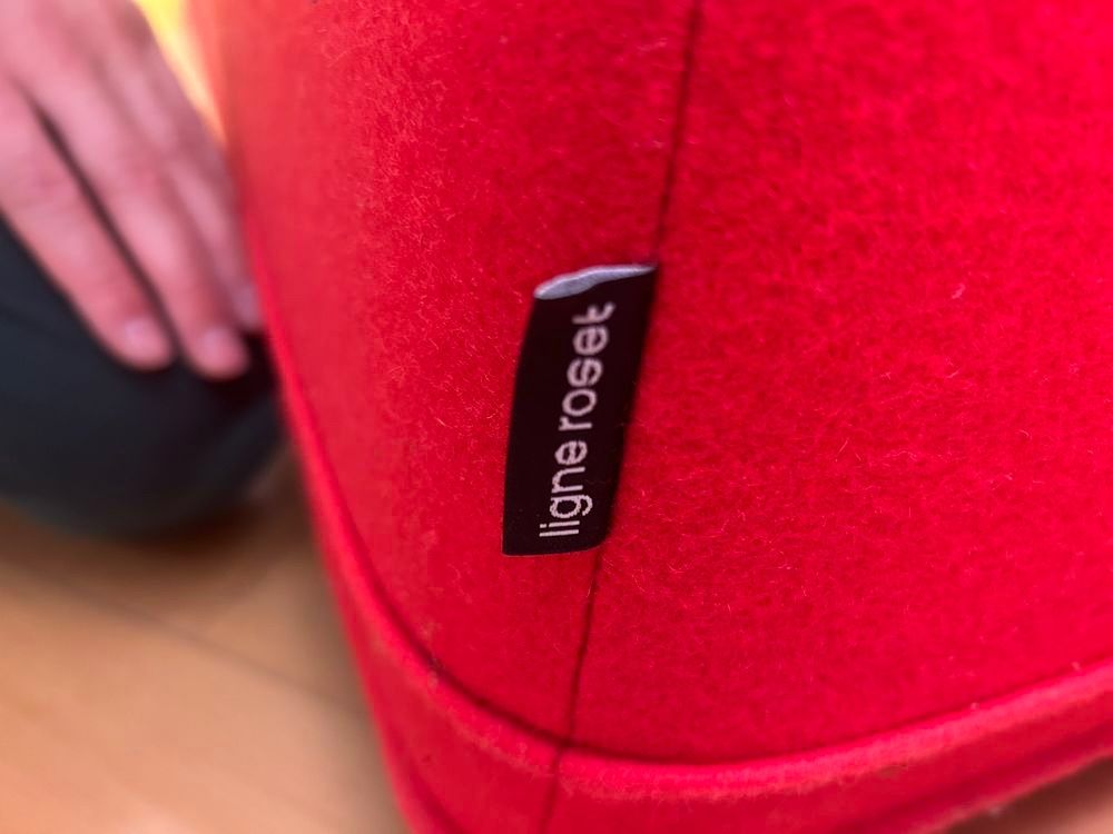 Ligne Roset Divani: Canapé Ligne Roset rouge – Usato da Lausanne venduto da agu_yhn6 6