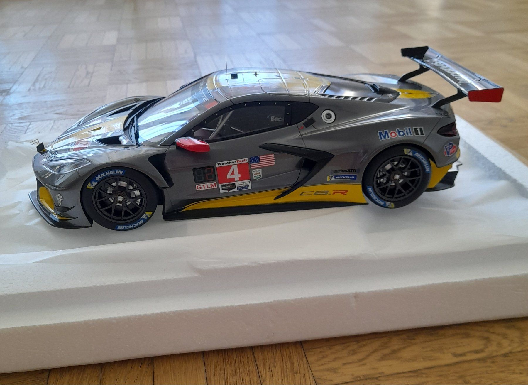 Chevrolet Modellautos: Chevrolet Corvette C8.R # 4, 1:18 – Neu und originalverpackt aus Bettlach von Stinger67 2