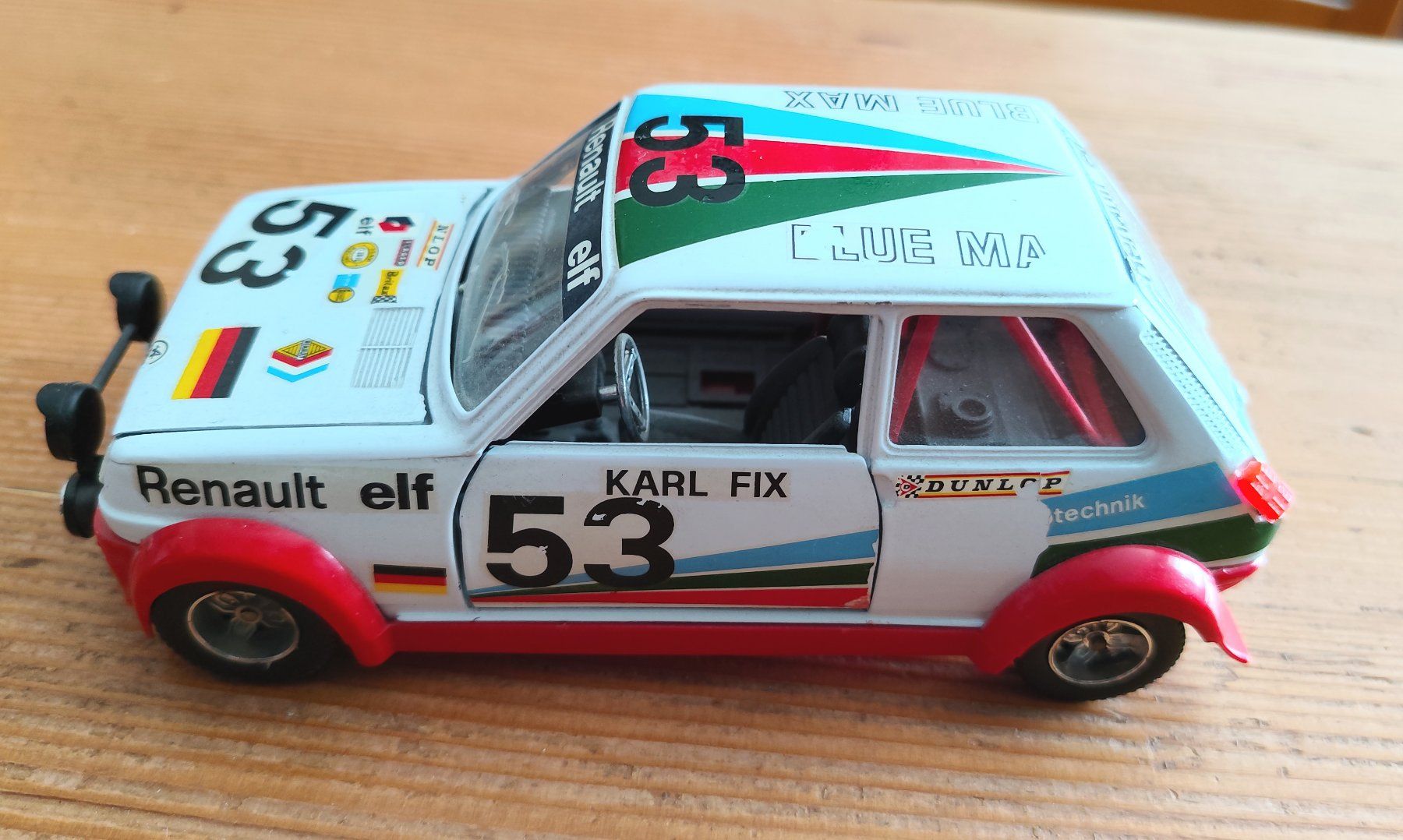 Bburago Modellini d'auto: Burago Renault 5 Alpine - cod. 0162, échelle 1:24 – Usato da Neuchatel venduto da Vale-1976