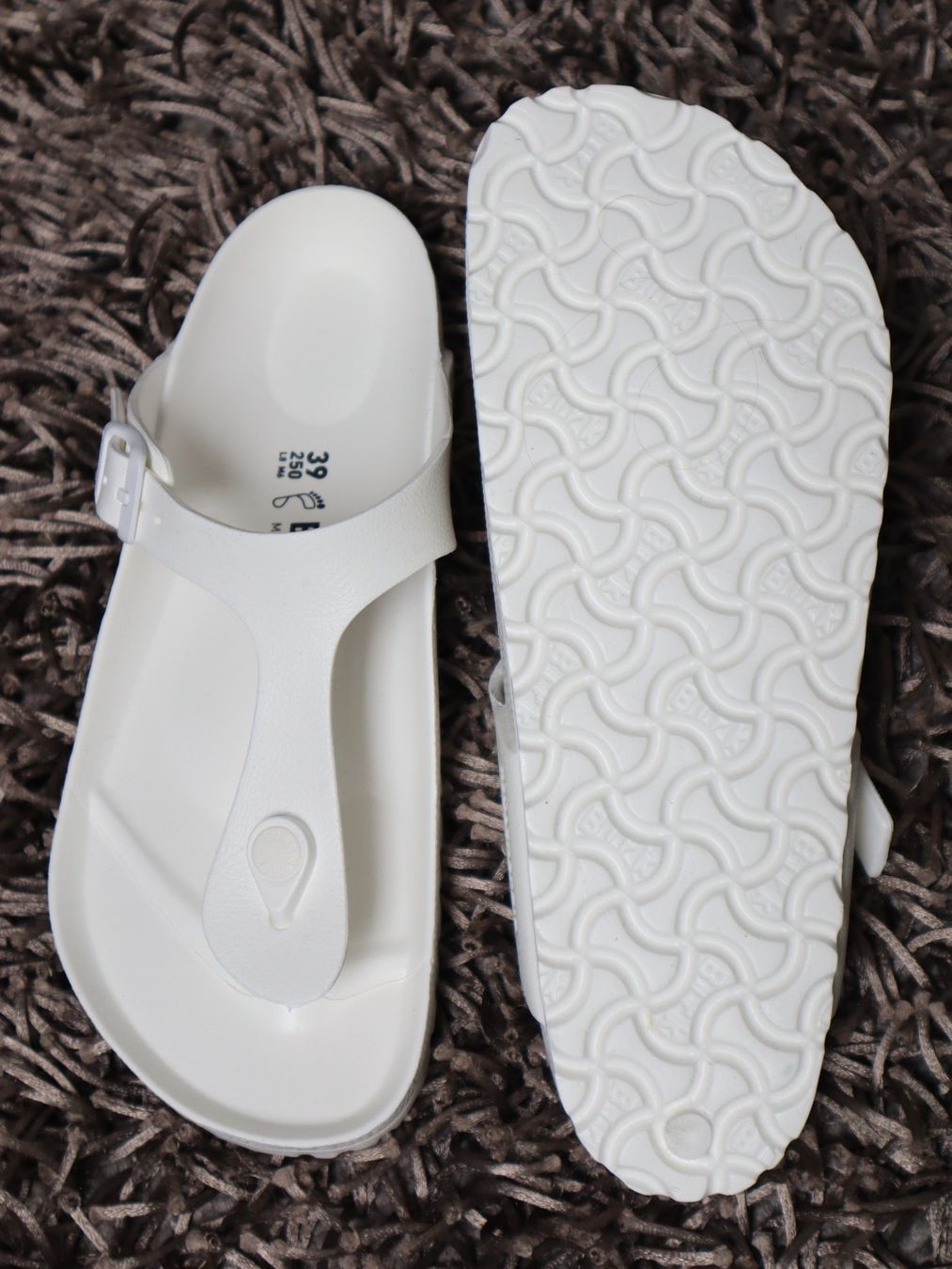 Birkenstock Scarpe da uomo: Birkenstock, Gizeh EVA, Gr. 39, NEU – Nuovo e nell'imballaggio originale da Wattwil venduto da glueck 3