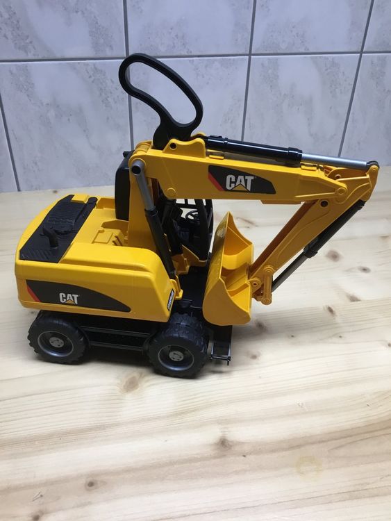 Pelle Sur Pneu Bruder – Caterpillar – 1/16 – Jouet – BRU2445 – Neuf