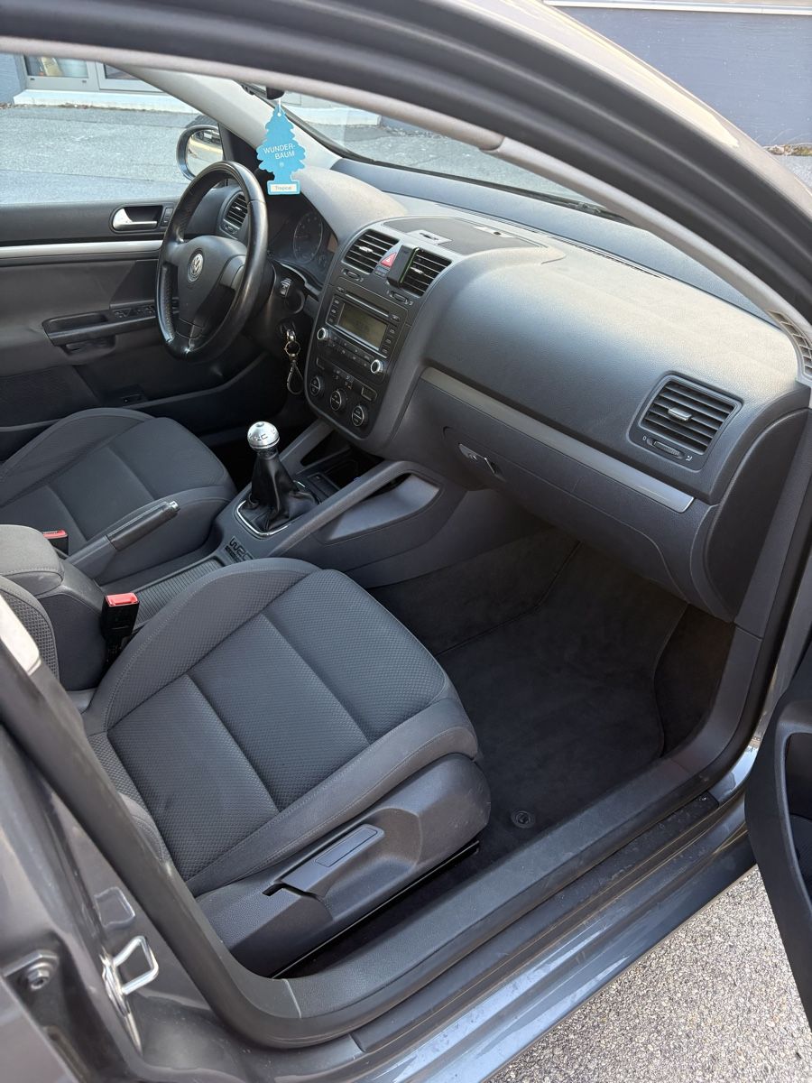 VW Automobili: VW Golf 5 2.0 FSI – Usato da Raron venduto da teo_vzl9 5
