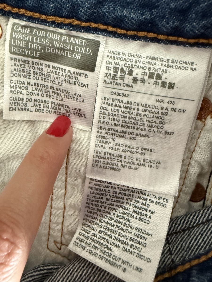 Levi's Pantaloni: Levi's Jeansshorts W25 – Usato da Zollikon venduto da snowflake10- 2