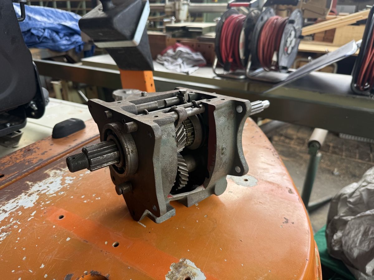 Alle Autoersatzteile: Jeep Willys Mb – Gebraucht aus Bennwil von Ford5600t 1