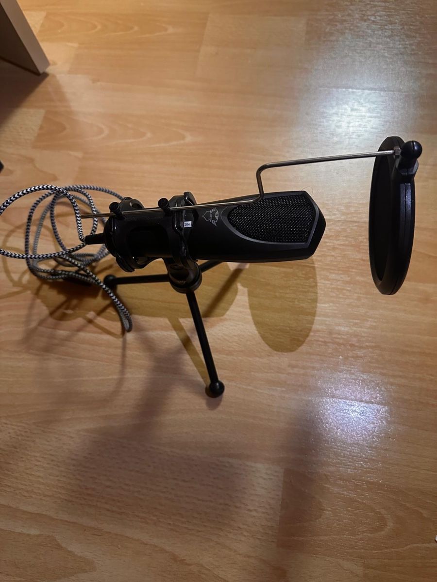 Trust Microfoni: Trust Gaming Microphone - Mantis Streaming Mic USB – Nuovo (secondo la descrizione) da Tuggen venduto da Matt.Sp 2
