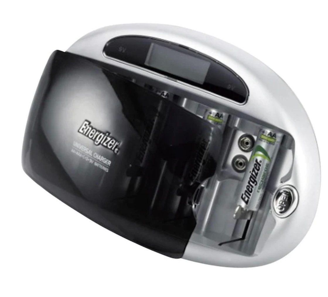 Energizer Chargements: Energizer Universal Charger – Neuf avec emballage d'origine à Eglisau par Soulu 2