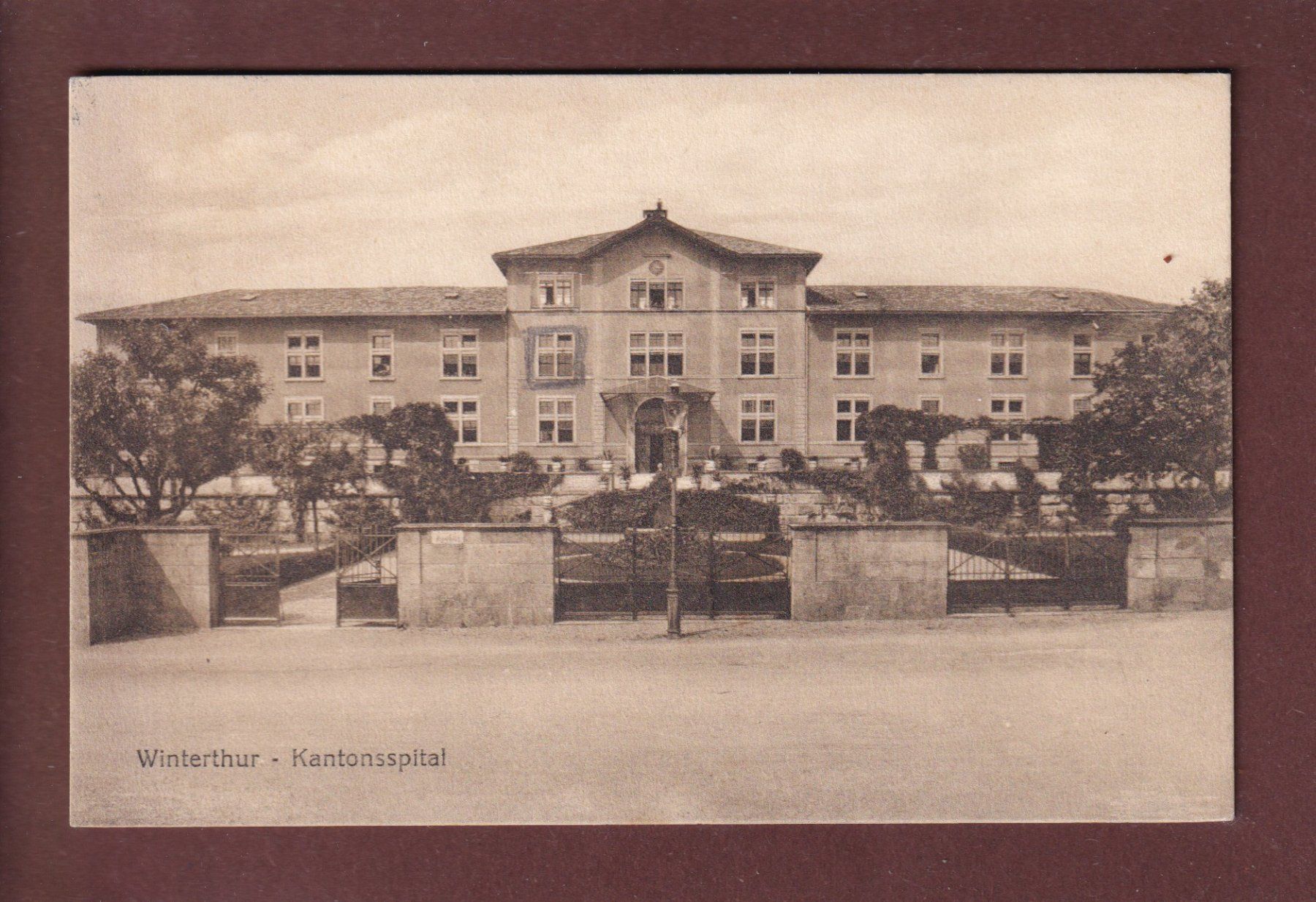 Cartoline postali: WINTERTHUR - Kantonsspital - 1914 – Usato da Pully venduto da nicecards