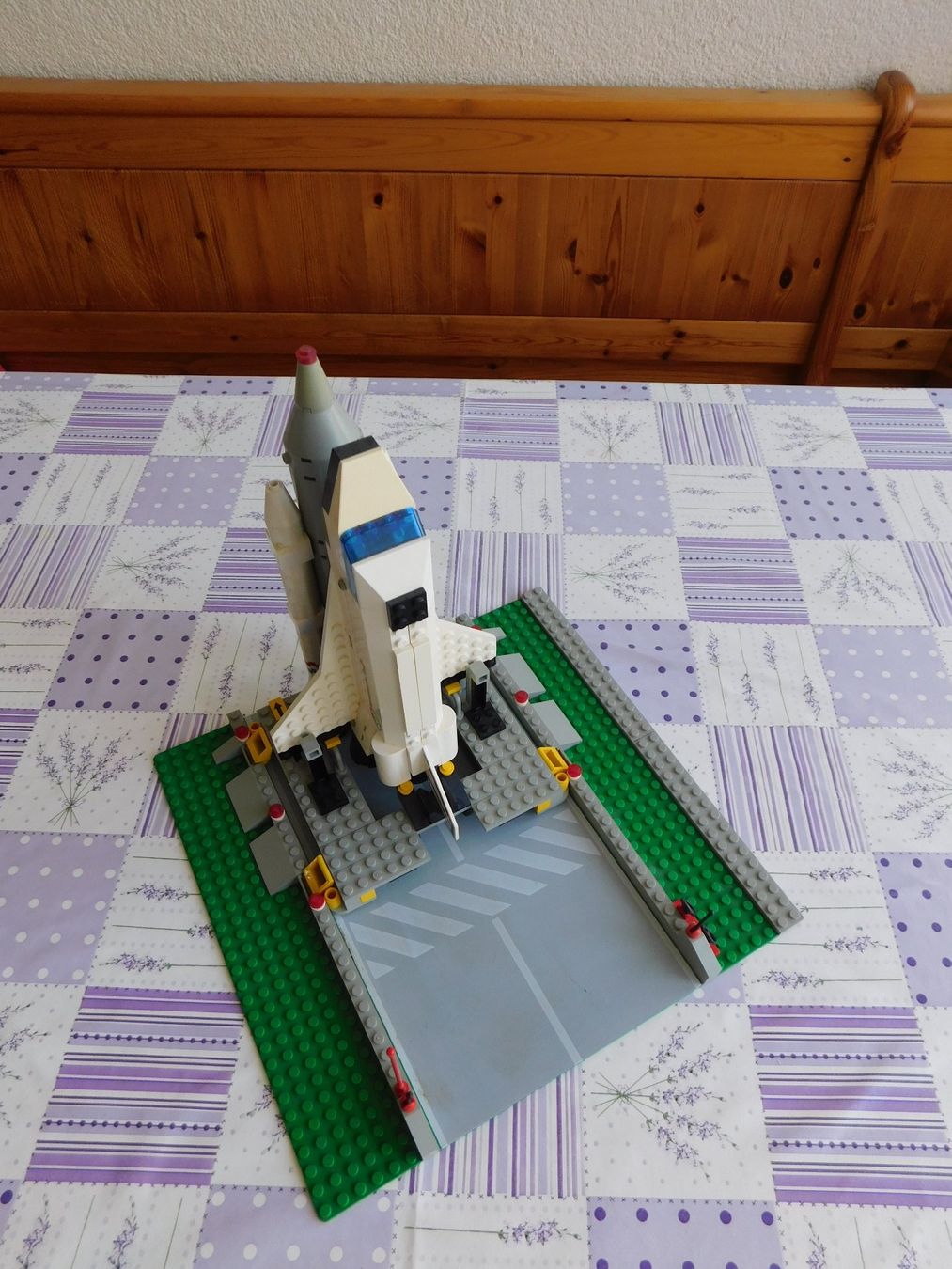 Lego Kit di costruzioni: Lego Spaceshuttle mit Startrampe ohne Rakete – Usato da Strengelbach venduto da Wedi73 6