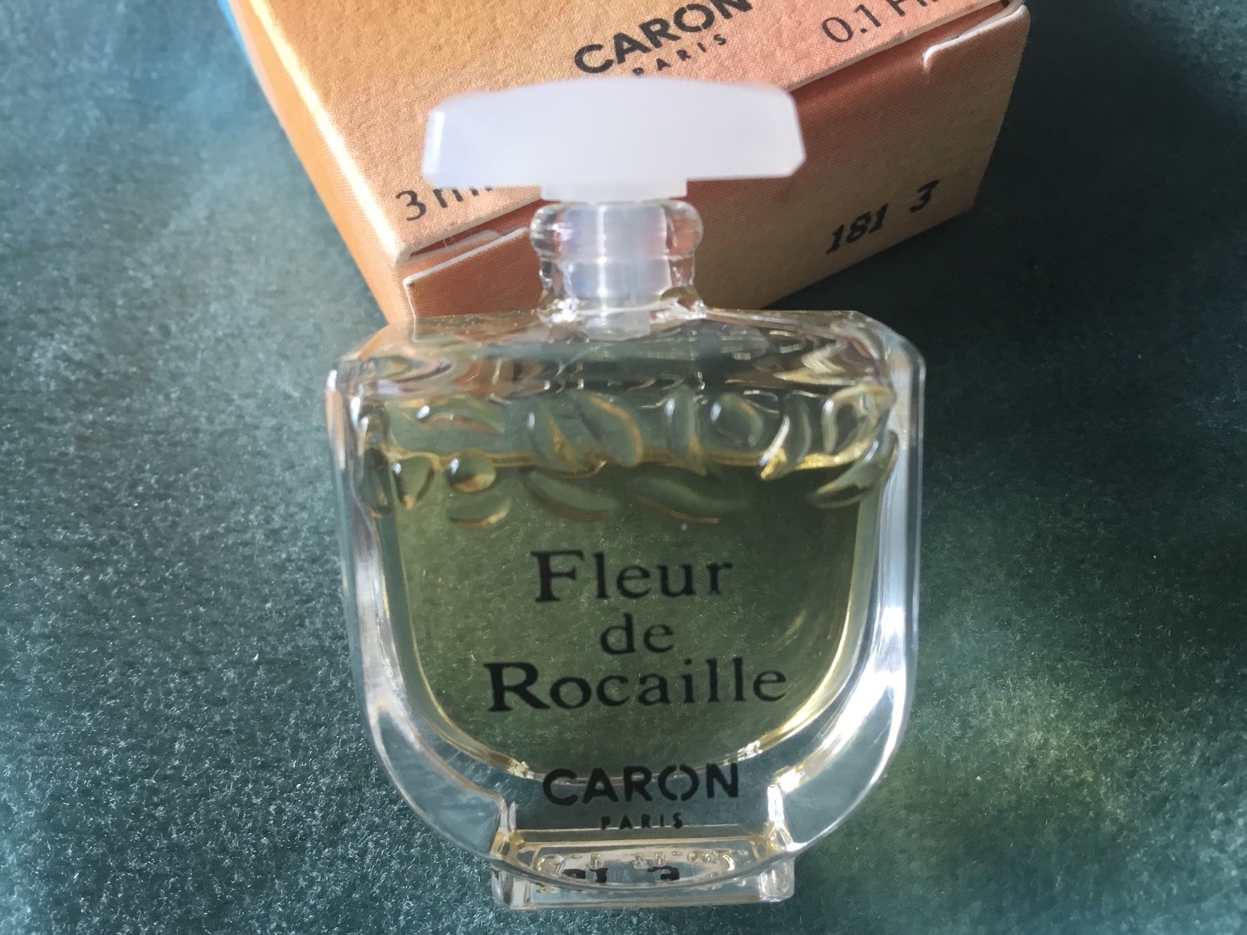 Profumi & Eau de Toilette: Caron Fleur de Rocaille miniature de collection edt – Nuovo e nell'imballaggio originale da Le Landeron venduto da nic_8hd5