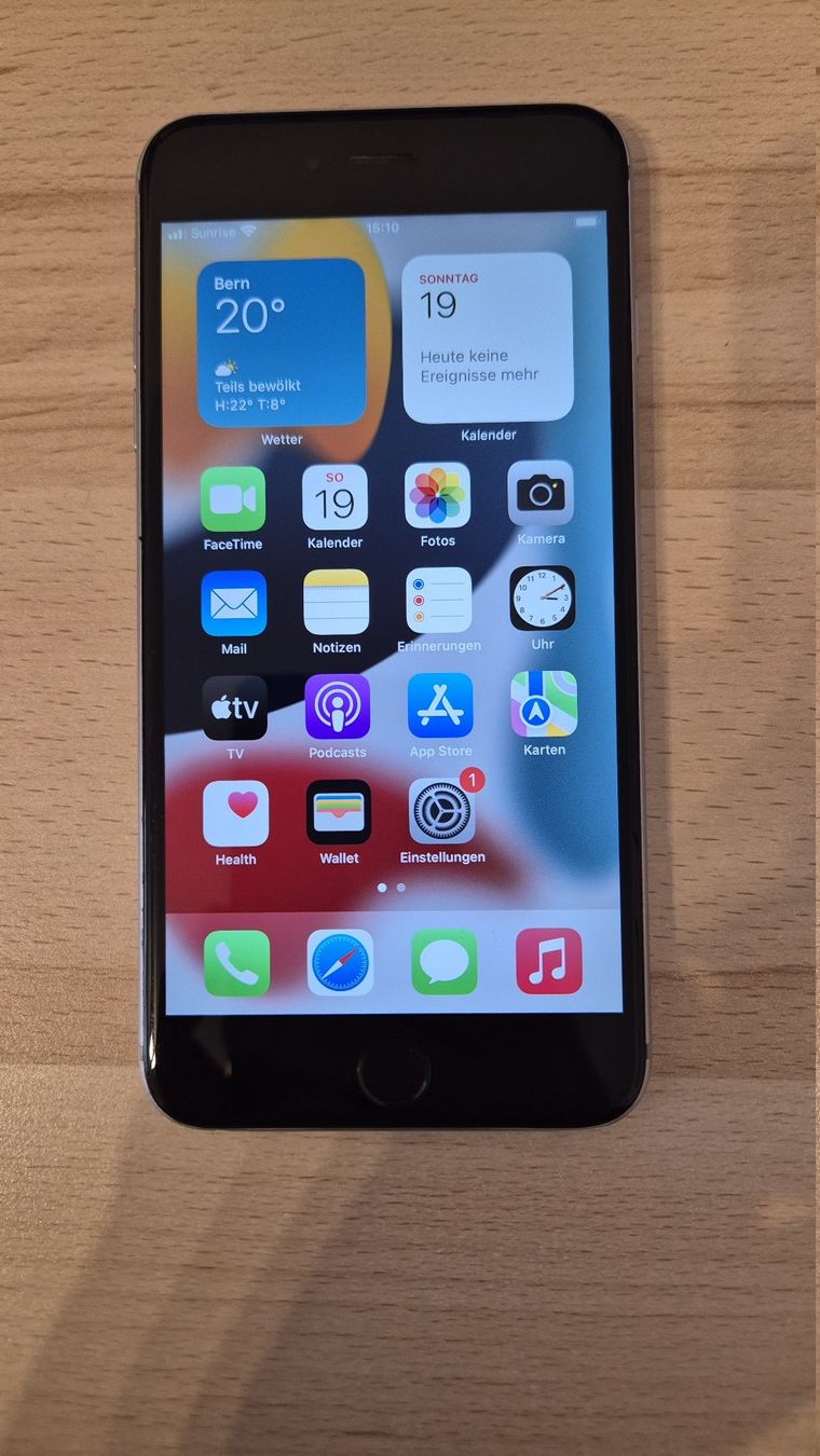 Apple Telefoni cellulari / Smartphones: iPhone 6S Plus 64GB Black/Space Gray 2995 mit neuem Akku – Usato da Münchenbuchsee venduto da MV_Solutions 1