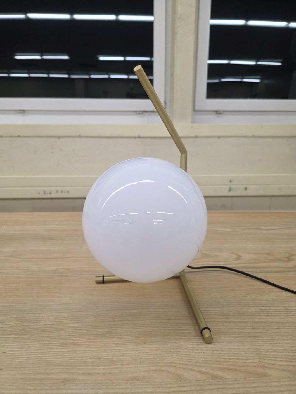 Flos Lampade: Flos IC T1 Designer Tischleuchte - Messing – Usato da Lichtensteig venduto da Polsterwerk 2
