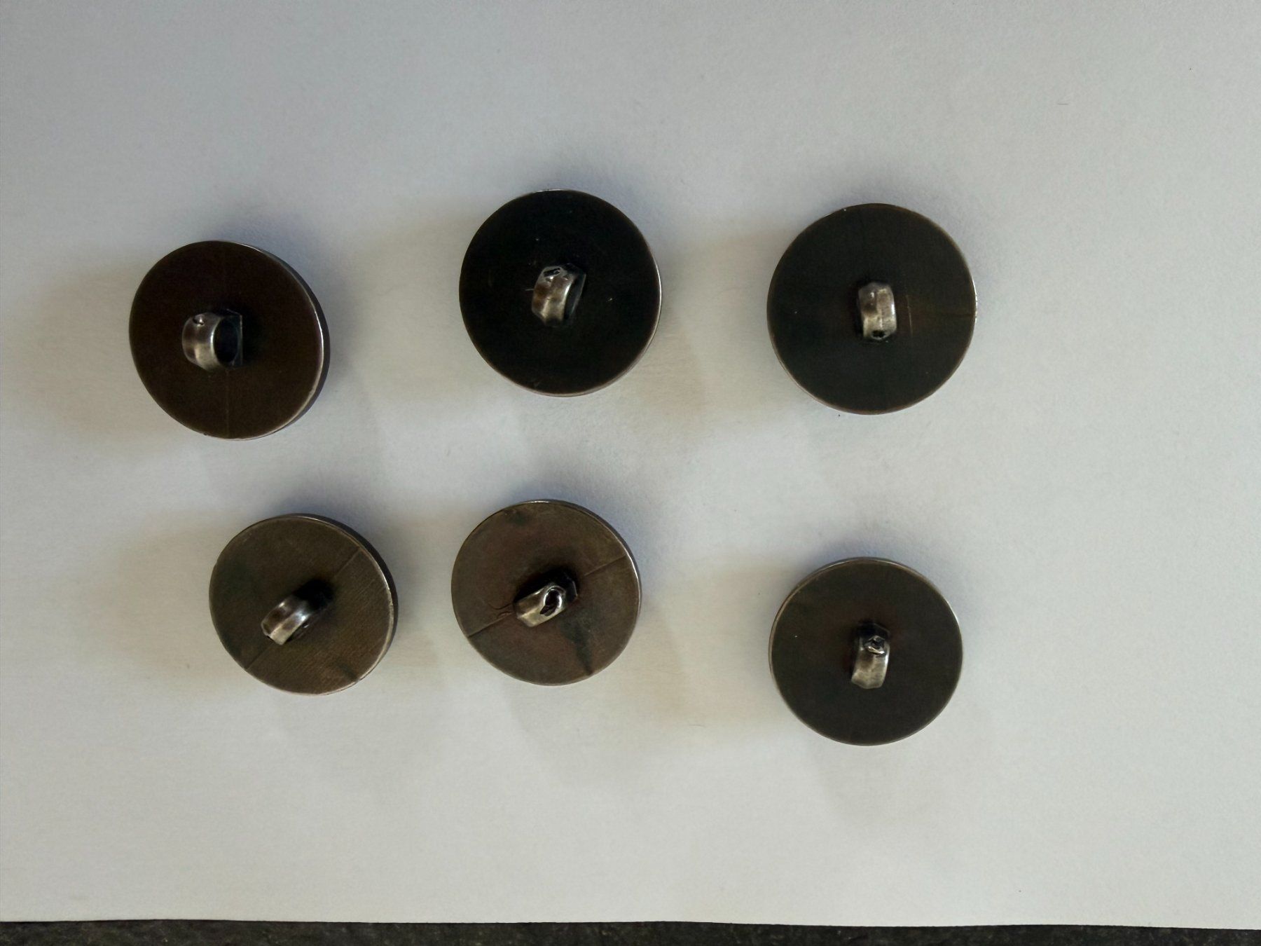 Bottoni: 6 Vintage Knöpfe – Usato da Samstagern venduto da TAAF 1