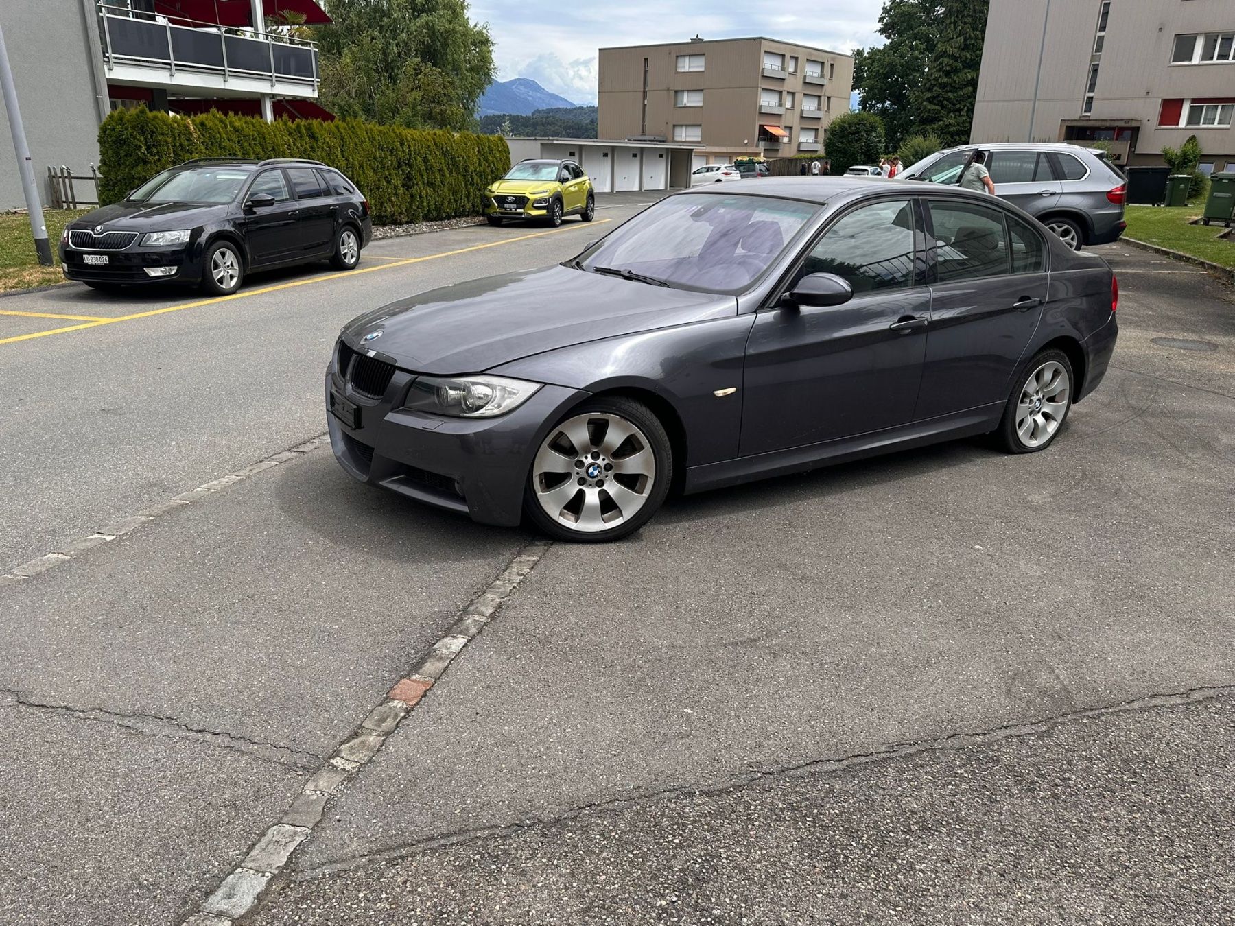 BMW Autos: BMW 330 – D'occasion à Otelfingen par hof74
