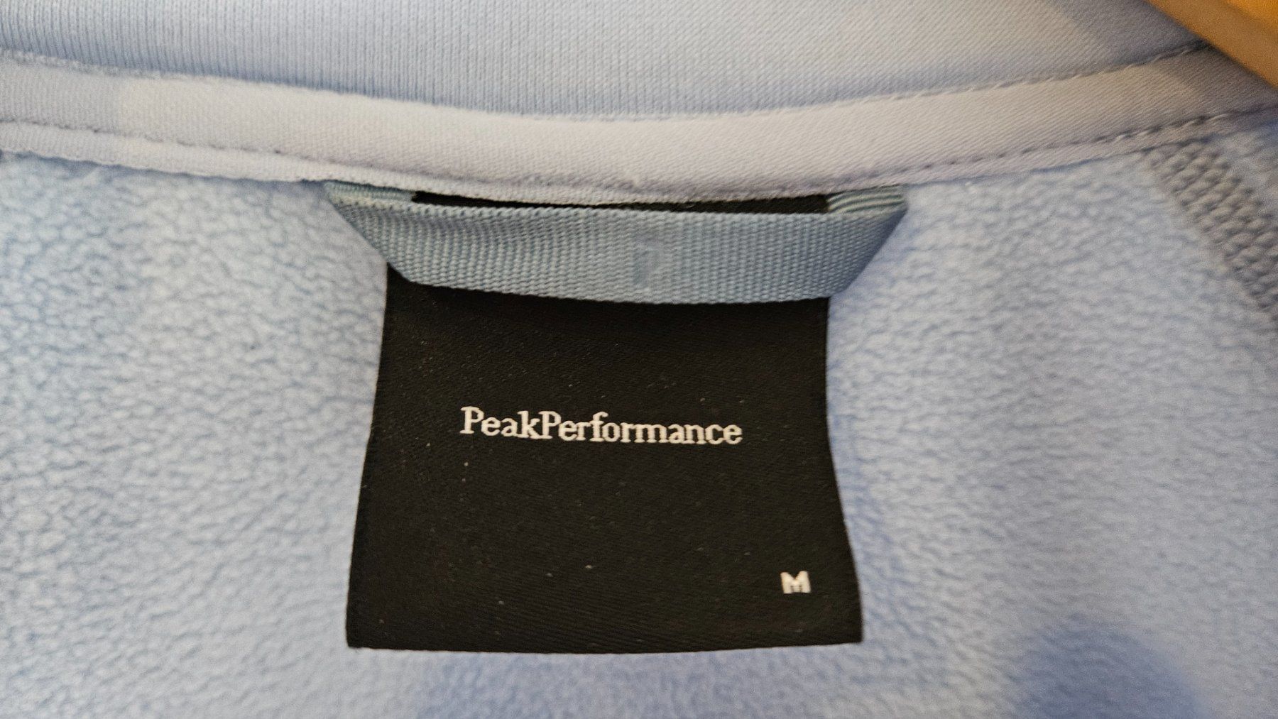 Peak Performance Giacche: NEUE Peak Performance Chill Zip Jacke Gr. M – Nuovo (secondo la descrizione) da Pfäffikon ZH venduto da sus_x8jh 2