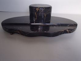 Art Deco schwarzes Marmor Tintenfass mit Glaseinsatz
