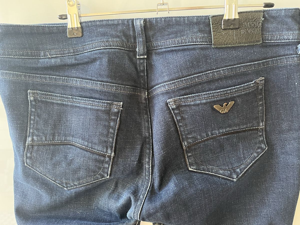 Armani Jeans: Armani Jeans, 31gerade – Usato da Embrach venduto da whywhy8 1