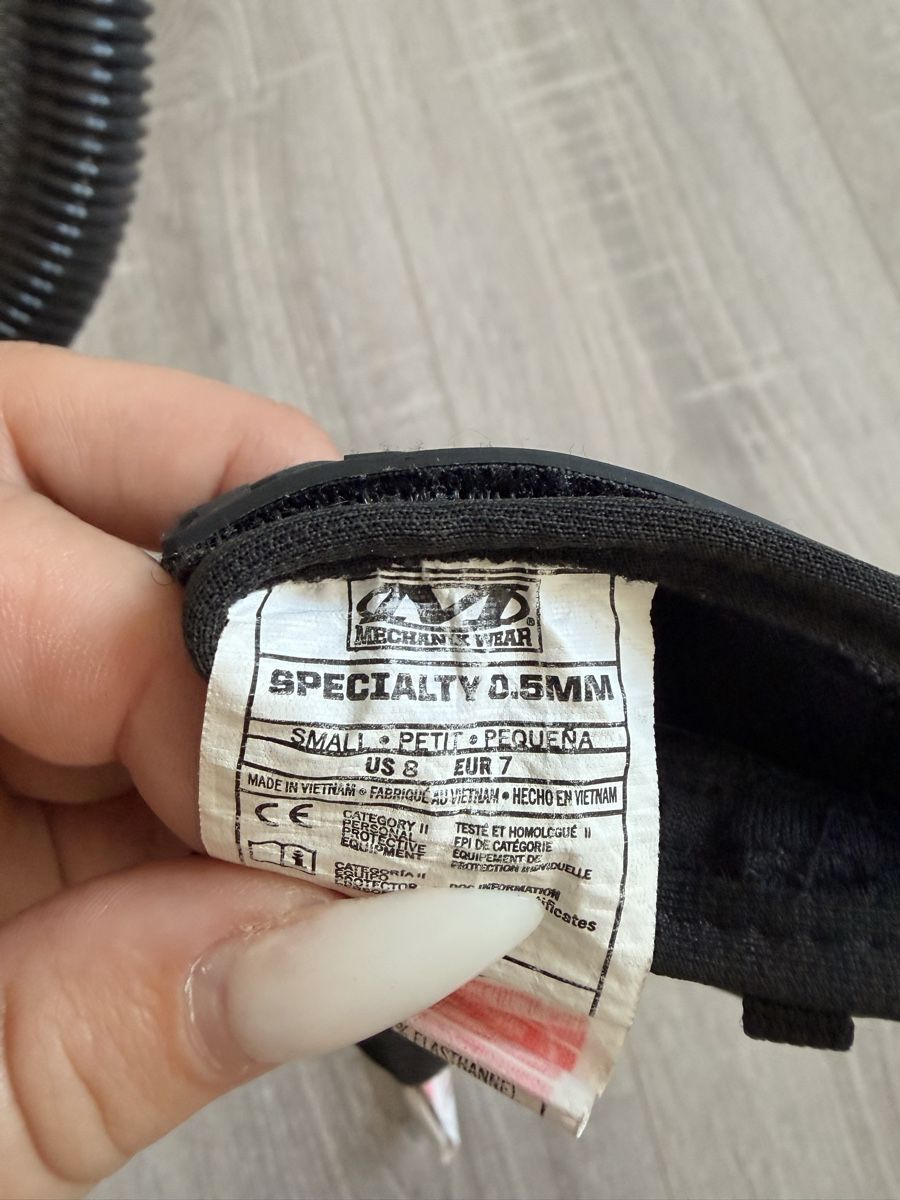 Guanti & manicotti: Mechanix Specialty 0.5MM Handschuhe  – Usato da Nussbaumen AG venduto da nad_lq9s 1