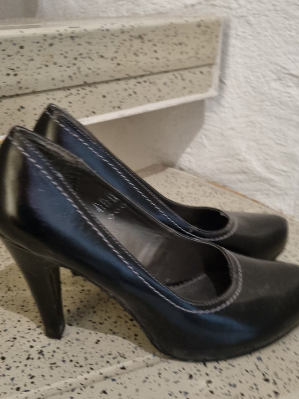 Damenschuhe: Schuhe,  Pumps Gr. 39 schwarz – Gebraucht aus Geroldswil von Agapanthus22
