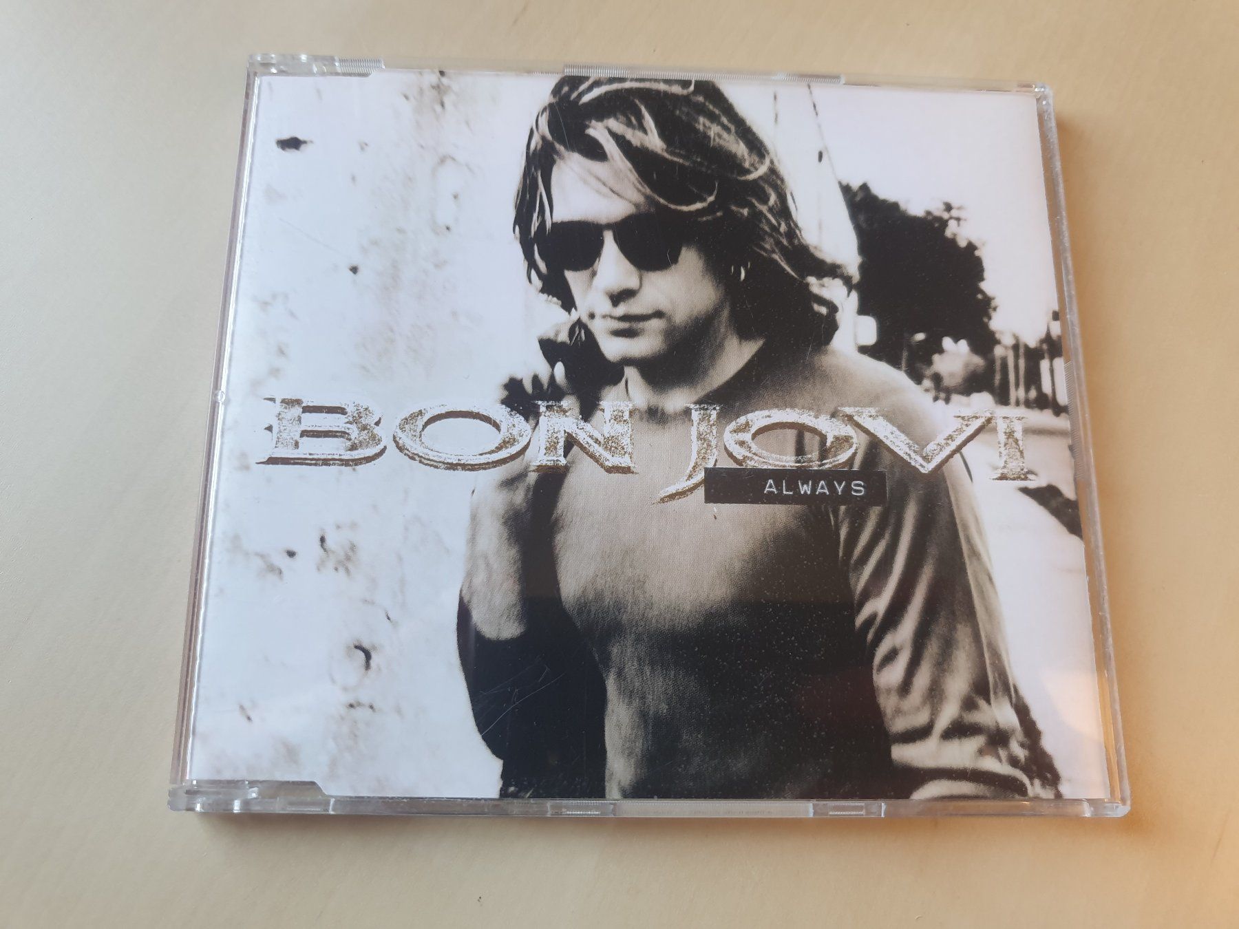CD: Bon Jovi Always – Usato da Stansstad venduto da collectorsshop