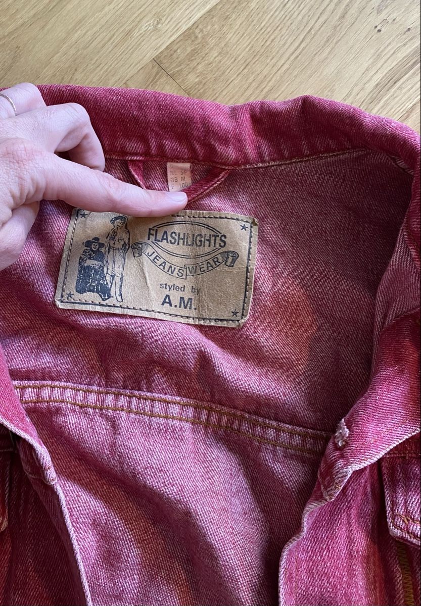 Giacche: Rote Jeansjacke – Usato da Eschlikon TG venduto da mur_byr9 1