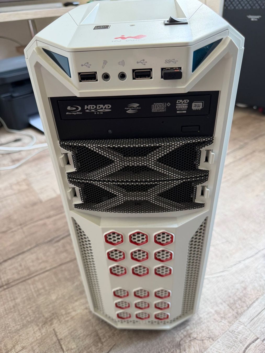 Intel PC: Einsteiger Gamer PC. I7 6600K, RX 580 – Usato da Wädenswil venduto da OctagonX