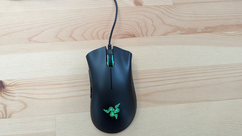 Razer Deathadder Essential gaming mouse. | Kaufen auf Ricardo