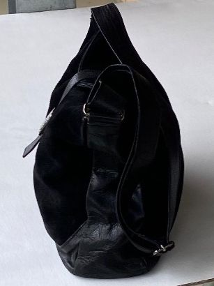 Borse da donna: Schwarze Handtasche Wildleder/Leder – Usato da Lenzburg venduto da Boffer1A 1