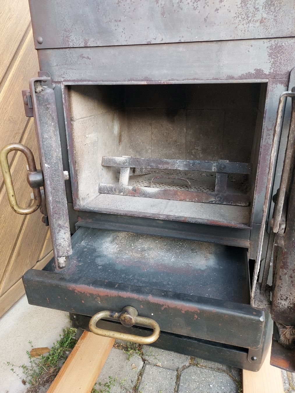 Altri mobili d'antiquariato: Holzofen – Usato da Männedorf venduto da Sandro052 2