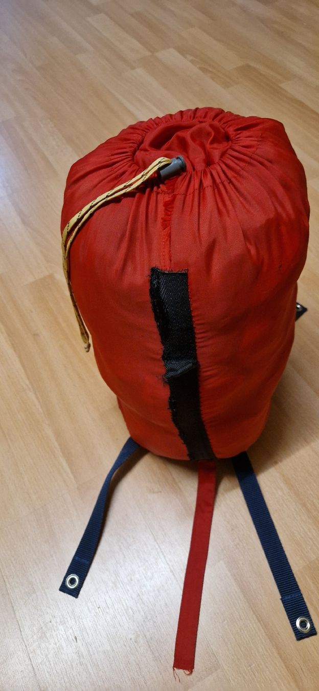 Schlafsäcke: Schlafsack Big Pack Hollofill II – Gebraucht aus Gasel von Waverider 9