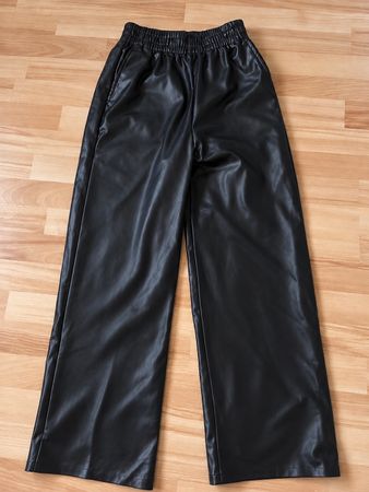 Kunstlederhose