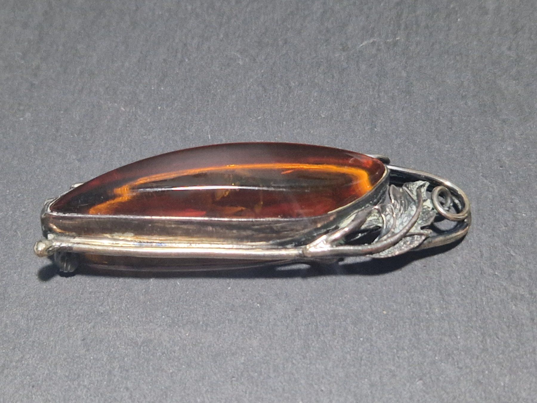 Broschen & Nadeln: Bernstein Brosche – 925 Silber – Gebraucht aus Winterthur von Sadega 2