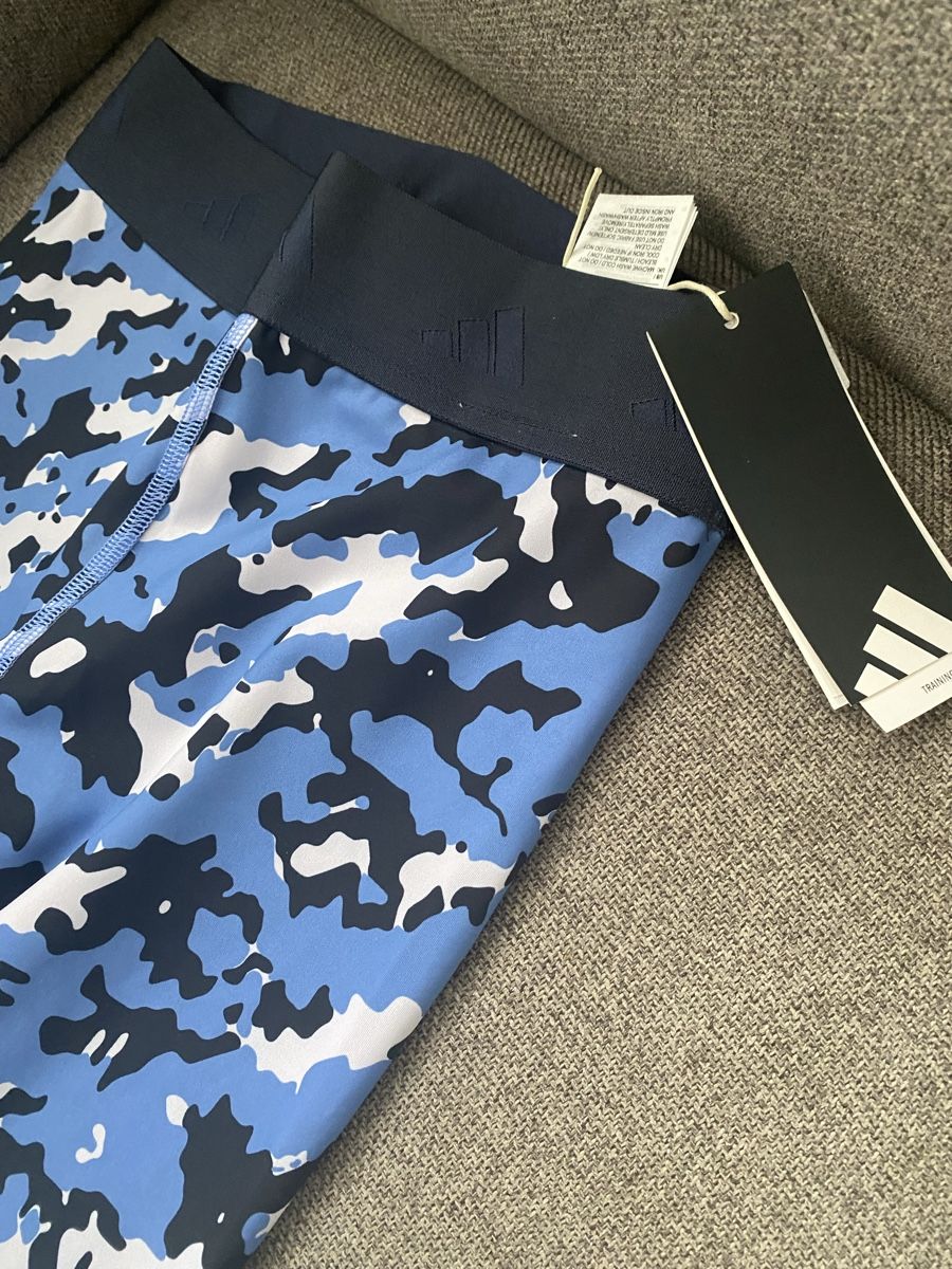 Adidas Leggings: Adidas size XS – Nuovo e nell'imballaggio originale da Blonay venduto da art_7f87 2