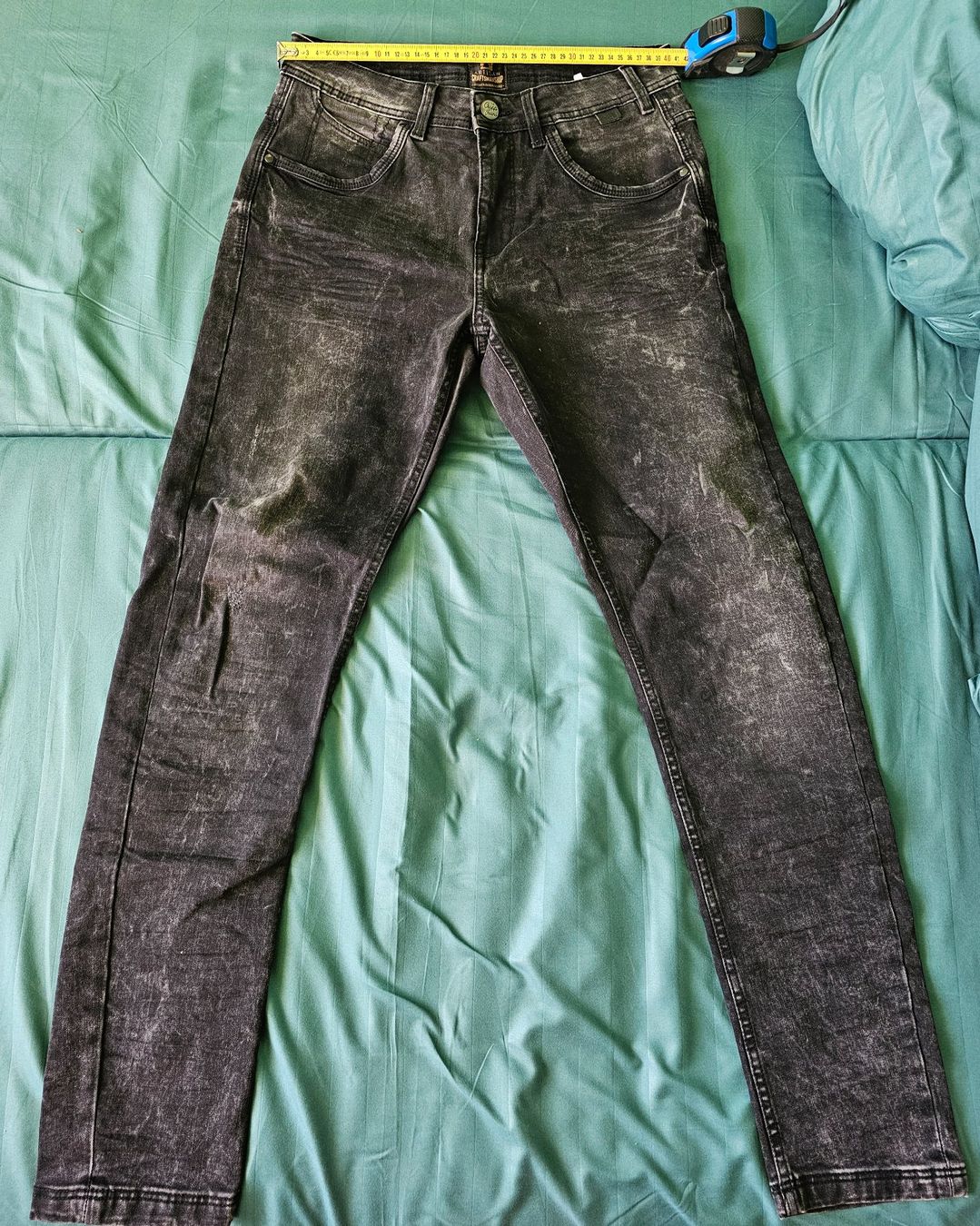 Jeans: Hose Jeans M Schwarz 1% Elastan – Usato da Visp venduto da kty_hfv5