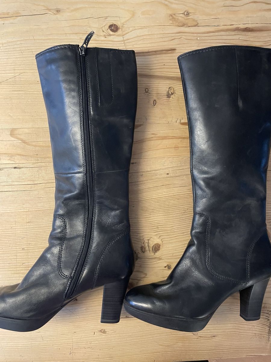 Tamaris Scarpe da donna: Stiefel – Usato da Basel venduto da Quasimoda 1