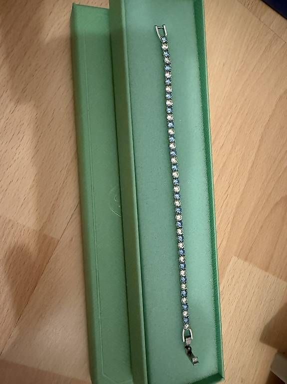 Bracciali & Braccialetti: Swarovski Armband – Usato da Pfäffikon ZH venduto da cer_8rd7