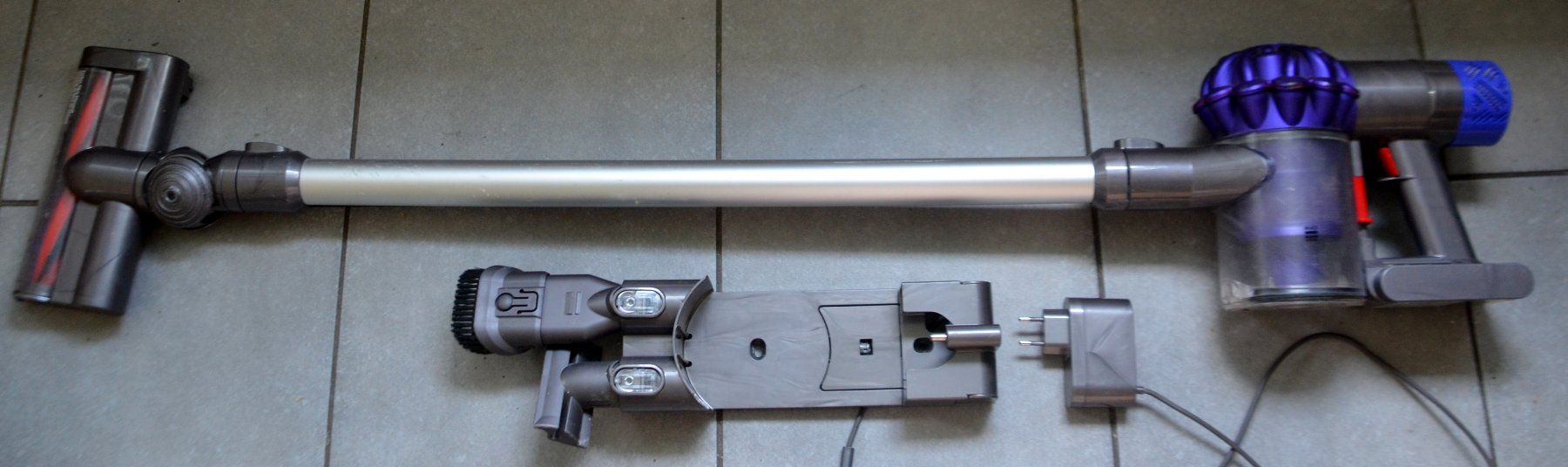 Dyson Staubsauger & Zubehör: Staubsauger Dyson V6 aspirateur – Gebraucht aus Collonges von arashee 2