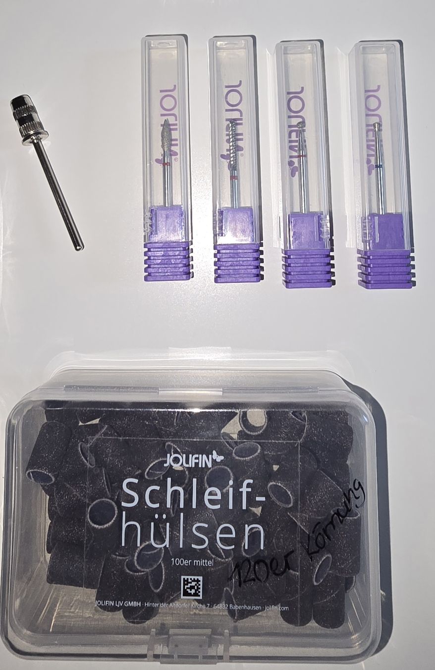 Ongles artificiels: Nagelpflege Set NEU – Neuf (Voir description) à Hüttikon par Sybille91 1