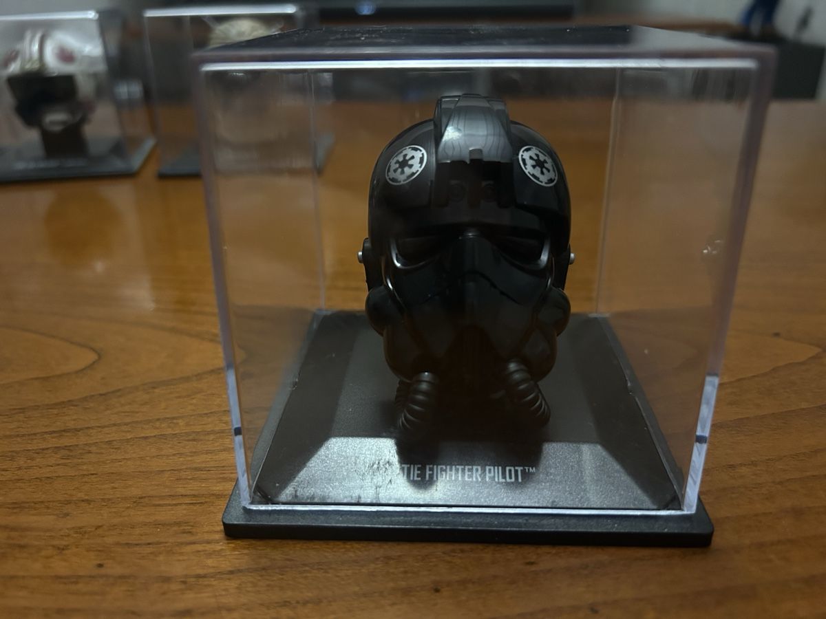 Star Wars Figurines: Star Wars Helm Figur Sammlung – Neuf (Voir description) à Obergösgen par mad_56fp 4