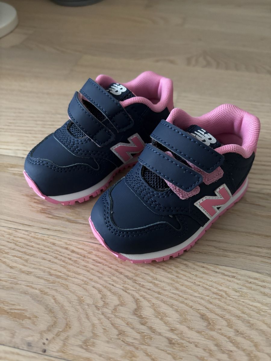New Balance Scarpe per ragazzi: New Balance Grösse 20 – Nuovo (secondo la descrizione) da Muttenz venduto da Lucia18