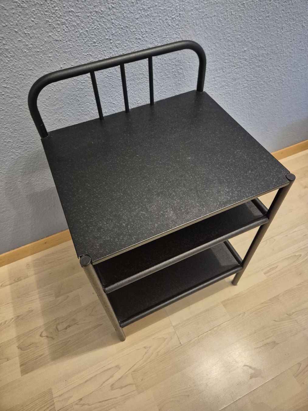 Ikea Comodini: Nachttisch - IKEA Fyresdal – Usato da Winterthur venduto da aka_8nnz